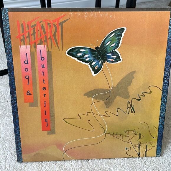 Heart – Dog & Butterfly - Picture 2 of 8